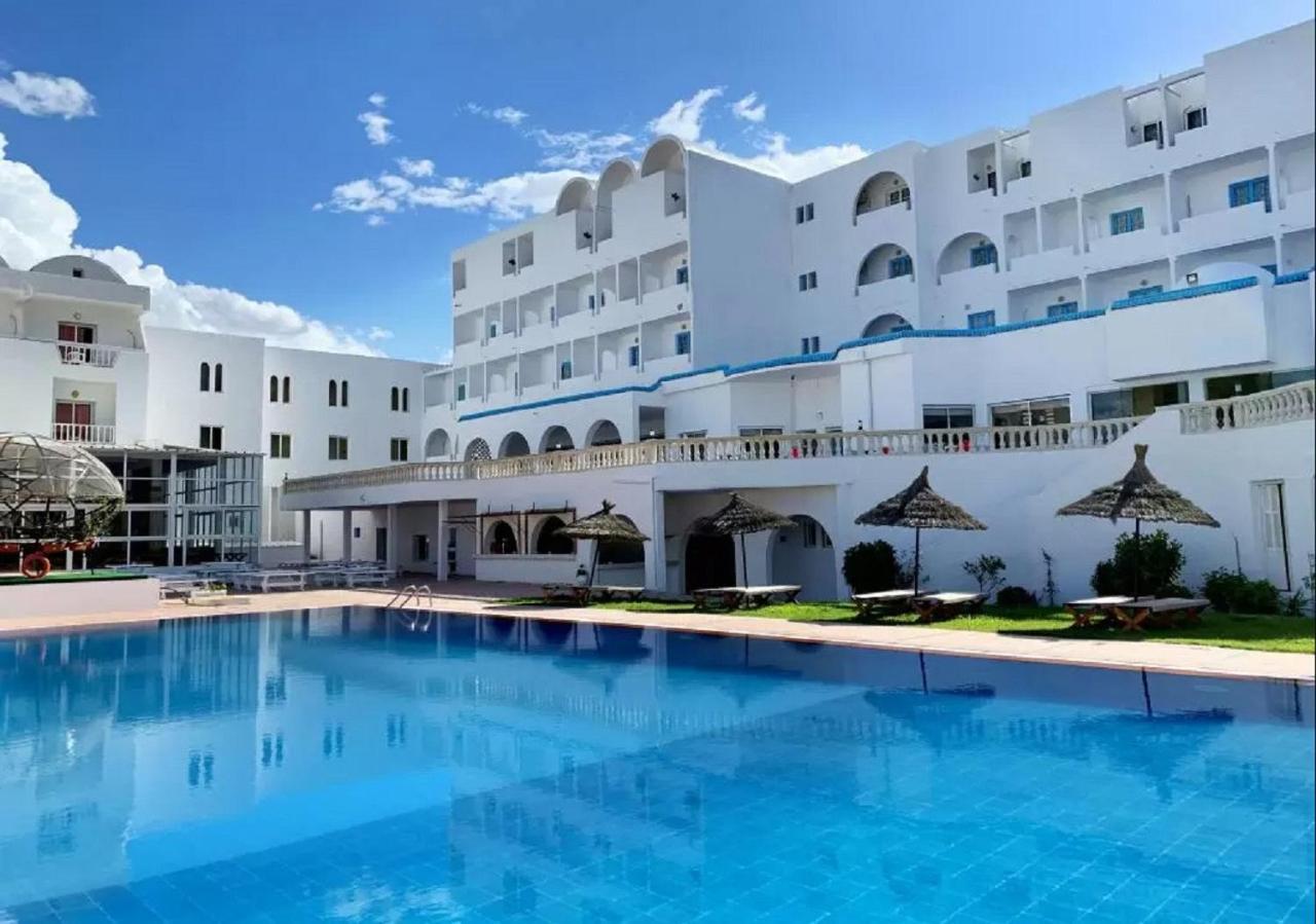 Hotel Best Beach- Family Only Chott Meriem Exterior photo
